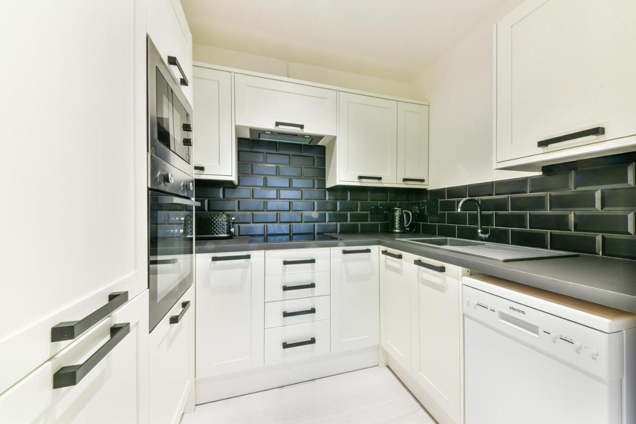 Amazing 2 Bed Apartment Clapham North London Kültér fotó